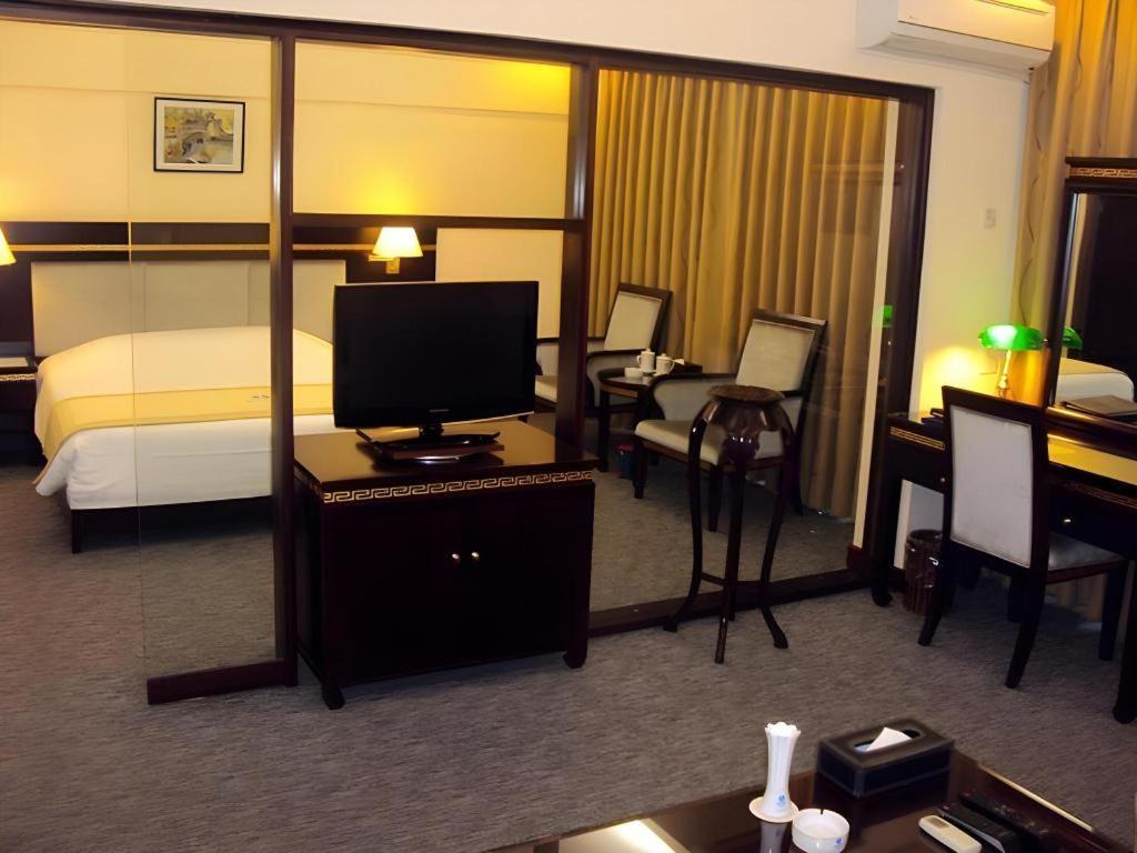 โรงแรมหู่ไง๋ ไฮฟอง ภายนอก รูปภาพ